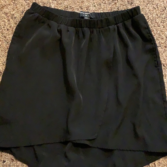 Black mini skirt with pockets - Picture 5 of 13